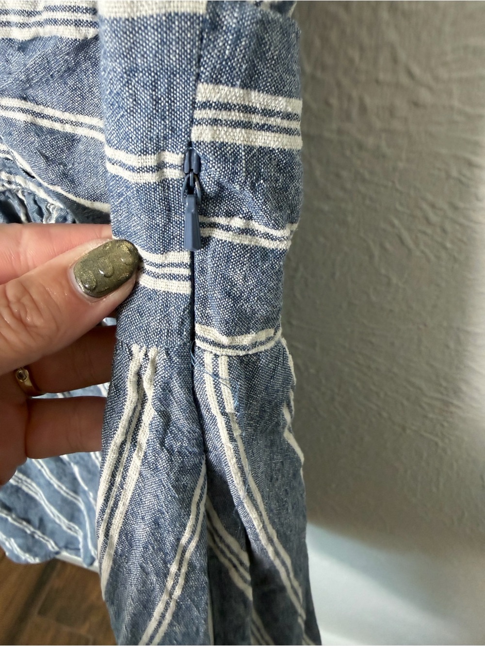 Free People Medium Blue Striped Linen Dress Deep V Neck Pockets Boho - Picture 7 of 10
